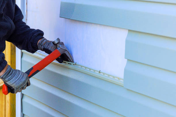 Reliable Emergency Siding Repair contractor in Middlefield, CT by Squared Siding